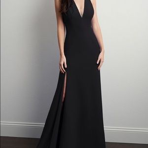 P206063 V-neck Soft Crepe Long Bridesmaid GREEN